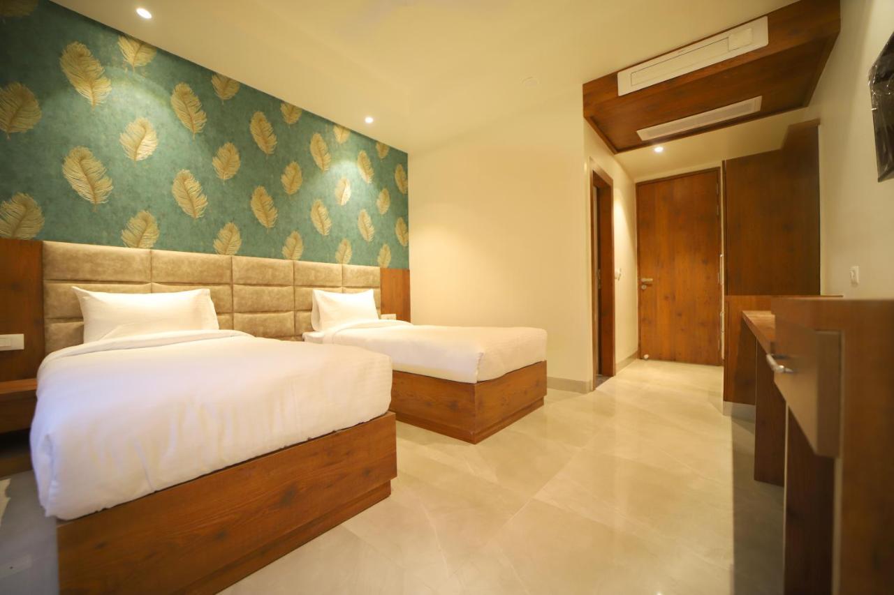 Hotel Marine House Agra  Buitenkant foto