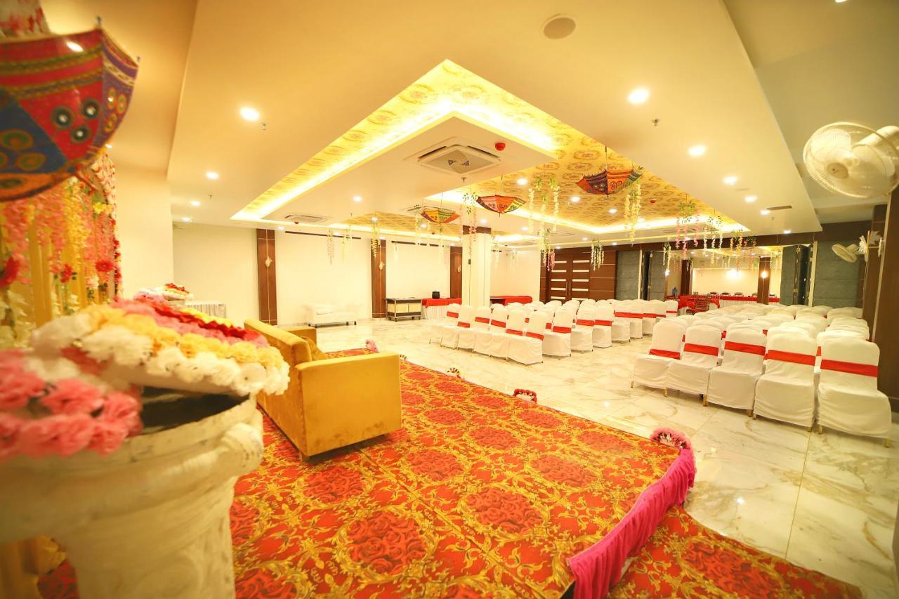 Hotel Marine House Agra  Buitenkant foto